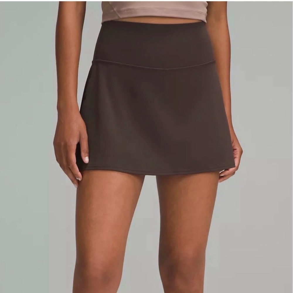 lululemon align high rise skirt in espresso color